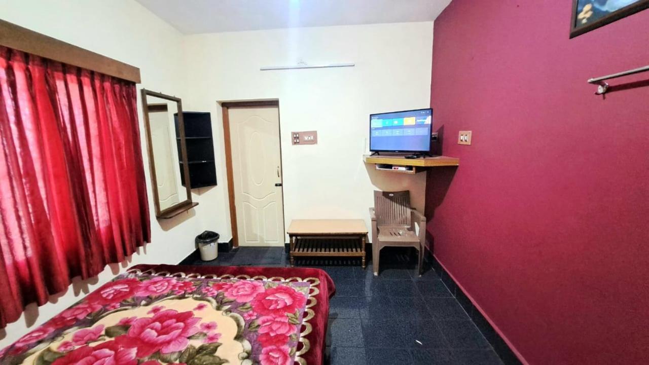 Sona Holidays Inn Кодайканал Екстер'єр фото